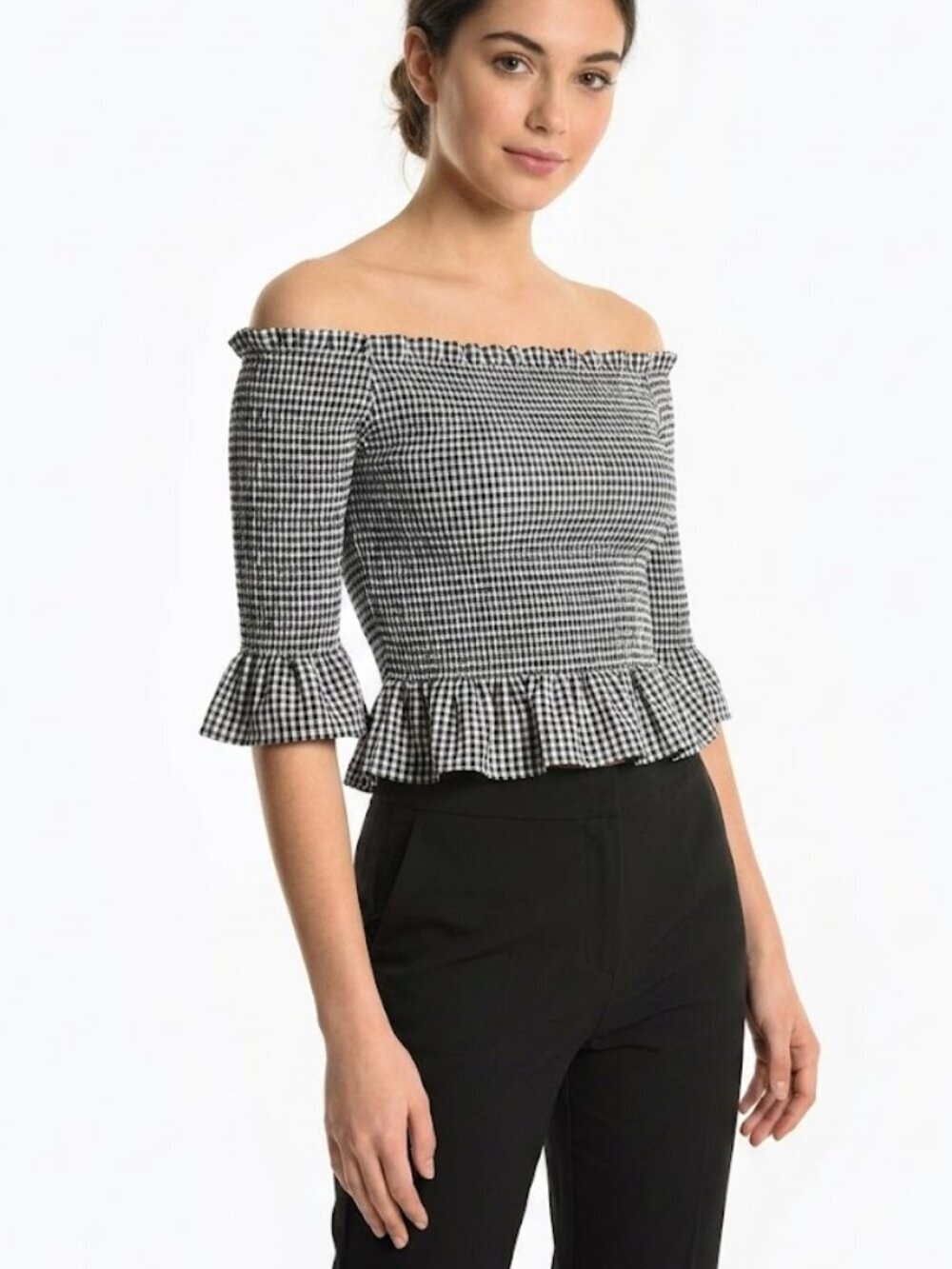 🖤 Chic Black & White Gingham Smocked Off-The-Shoulder Crop Top Size M